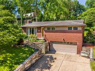 5136 S Passage Dr, Pittsburgh, PA
