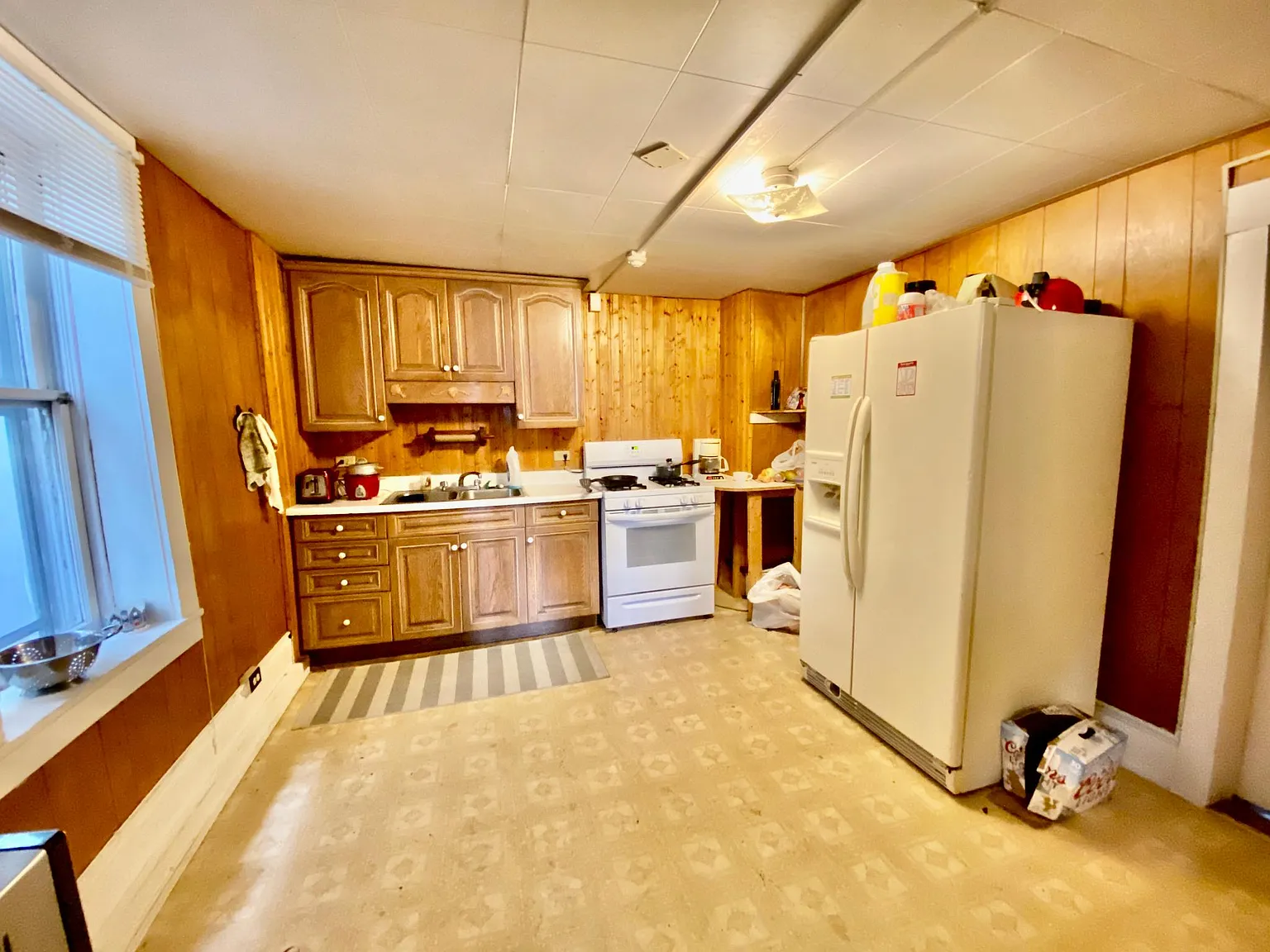 2 bed, 1500 sqft, $800 — Photo 1