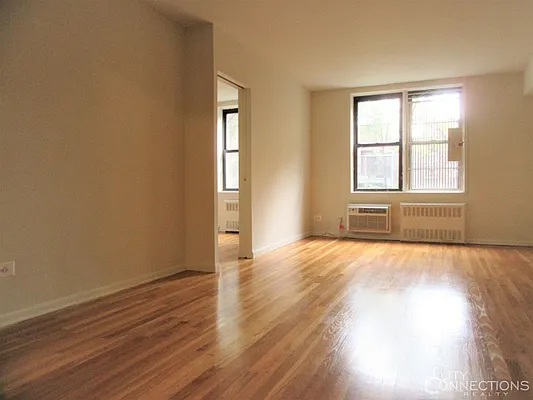 Rented by City Connections Realty | media 17