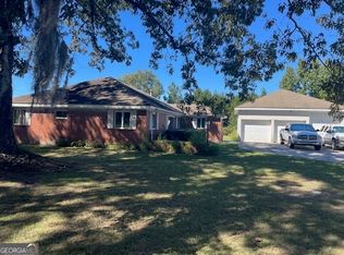 765 Colerain Rd, Kingsland, GA 31548