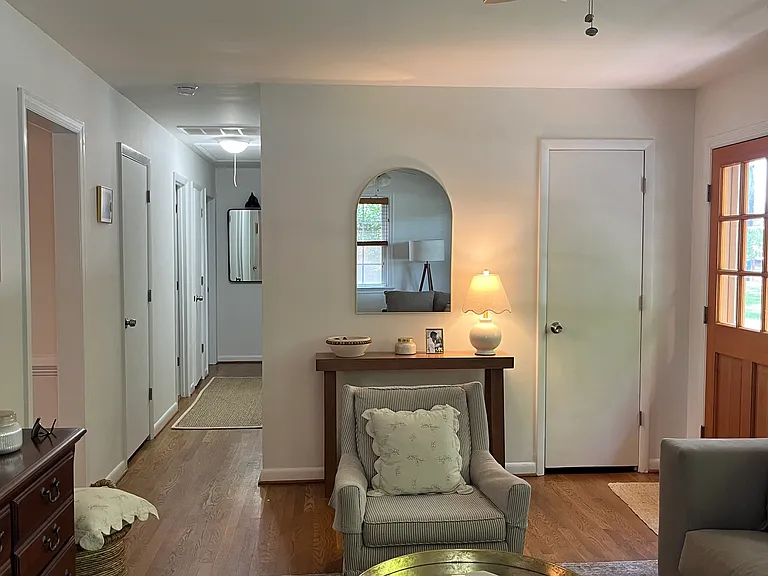 5414 Hawthorne Ave — Photo 6