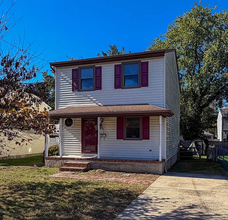 10 Glenmont Ave