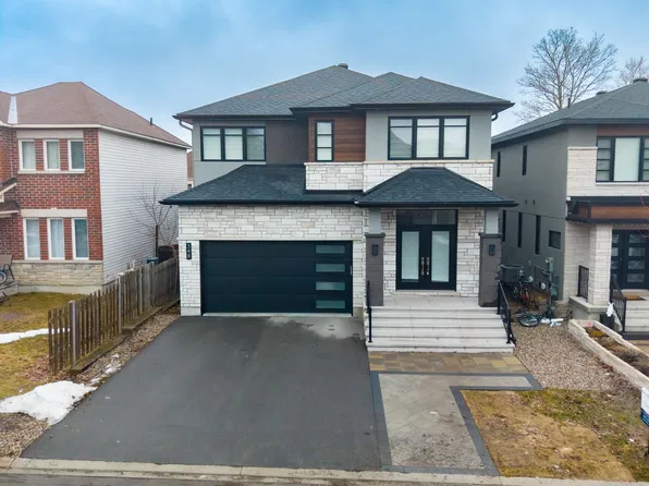 348 Abbeydale Cir, Ottawa, ON K2K 0E9