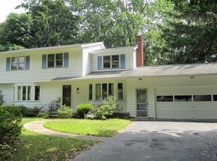36 Wilelen Rd, Rochester, NY 14624