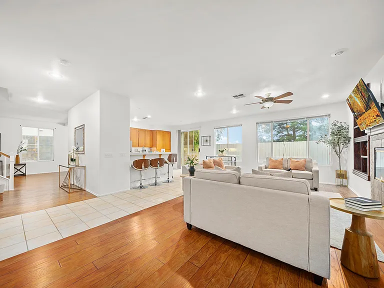 8371 Attica Dr — Photo 27