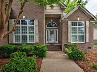 1313 Manassas Dr, Hixson, TN 37343