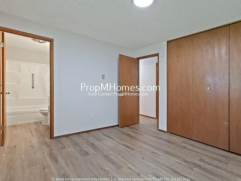 5870 SW 192nd Ave — Photo 12