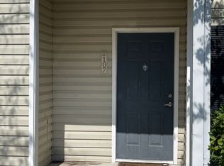 4493 NW 49th St APT 107, Gainesville, FL 32606