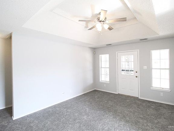 3rd image of 127 Amy Dr