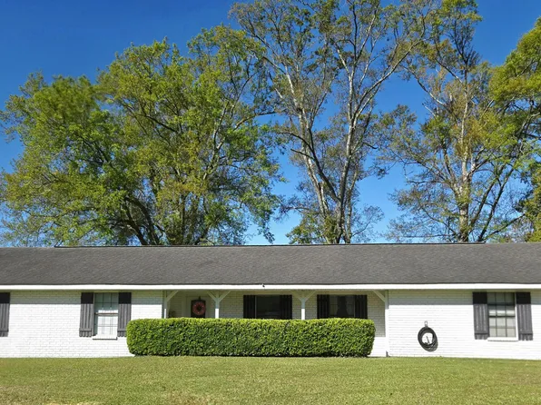 2107 Sheppard Blvd, Picayune, MS 39466