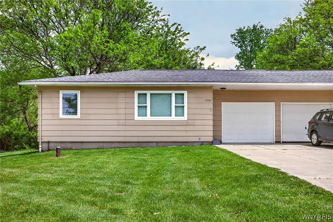 1 bed, 1.0 bath, 1624 sqft, $1,850 — Photo 2