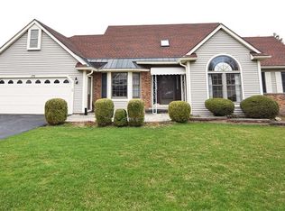175 Sewilo Hills Dr, Rochester, NY 14622