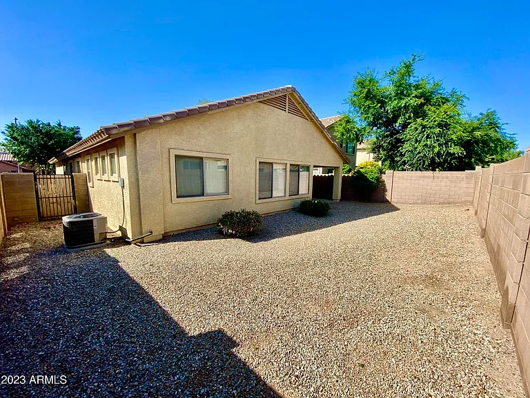 15266 W Cottonwood St — Photo 17