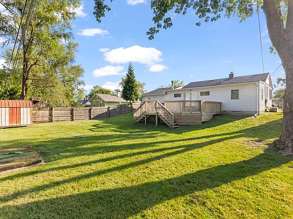 2nd image of 1906 Burry Circle Dr