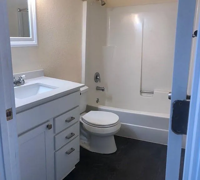 26215 Central Ave NE #101 — Photo 7
