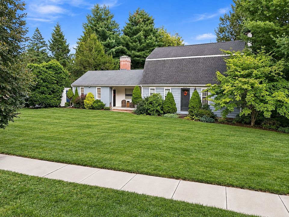 1st image of 81 Coventry Ln