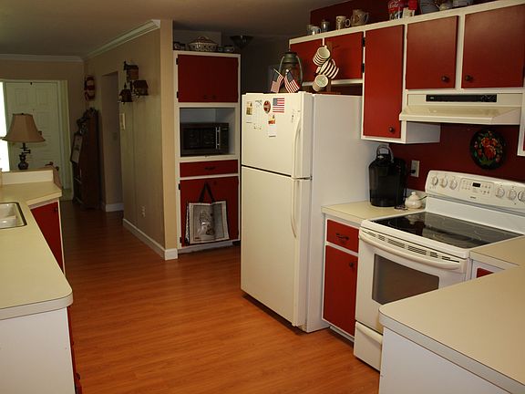 4th image of 3202 Canal Pl