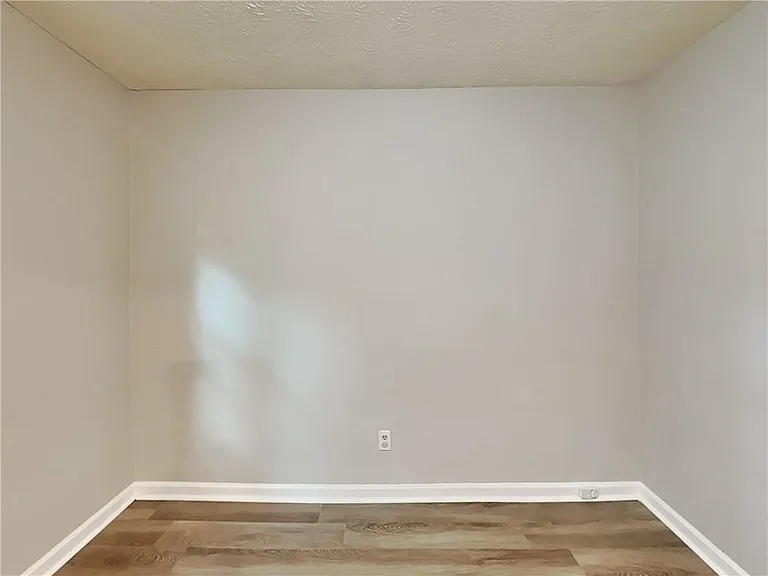 4790 Matterhorn Dr — Photo 10