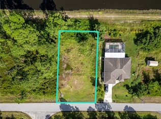 1111 Antonio St E, Lehigh Acres, FL 33974