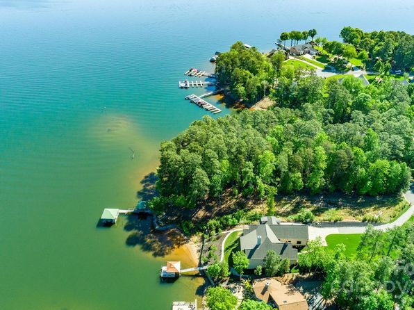2467 Camelia Pointe Dr #51, Sherrills Ford, NC 28673