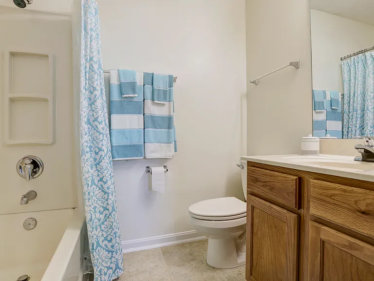 Providence Hill Apartments — Photo 37