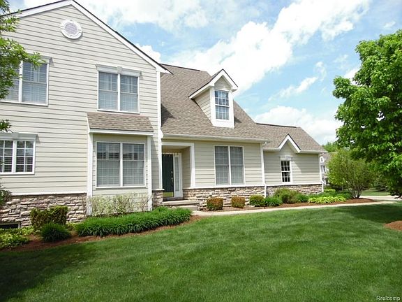 2nd image of 26389 Fieldstone Dr #1
