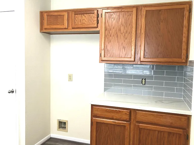 4819 Sunshine Dr — Photo 14