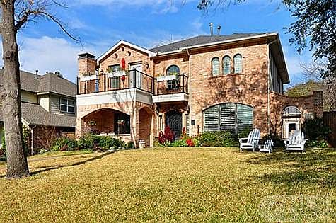 1st image of 6823 Coronado Ave