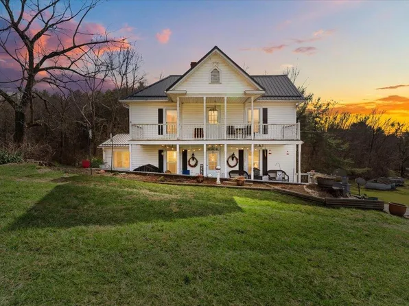 1521 Allisonia Rd, Hiwassee, VA 24347
