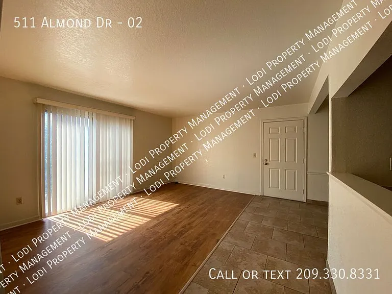 511 Almond Dr #2 — Photo 3