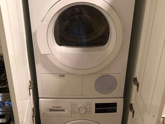 5th image of 204 W 81st St #3TWO
