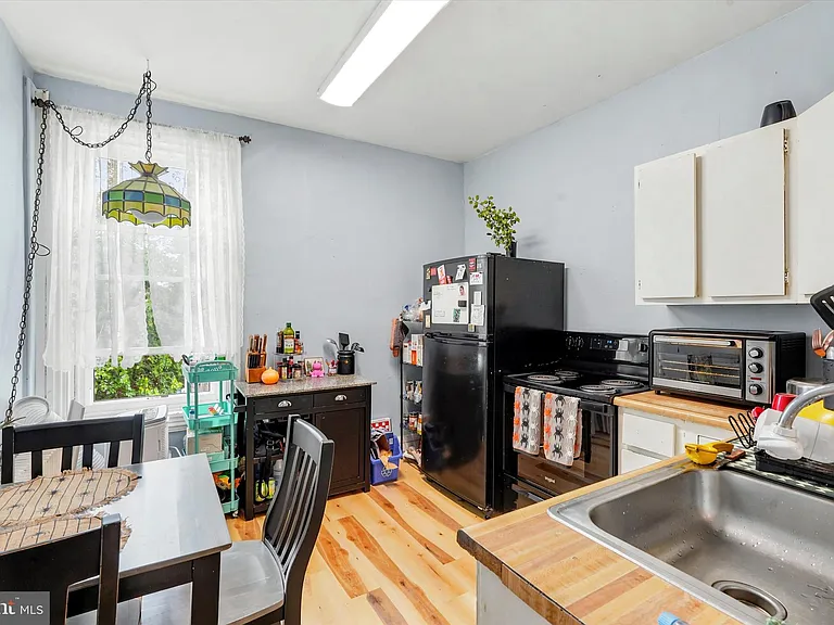 204 Ripka St #2 — Photo 5