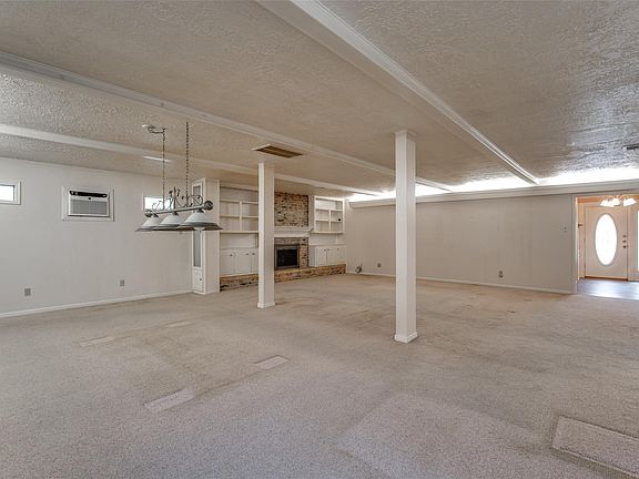 4th image of 1107 Pear Tree Ln