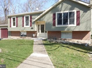 309 Pennsylvania Trl, Browns Mills, NJ 08015