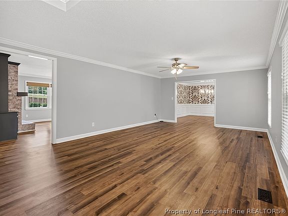 5th image of 335 Oberlin Ct