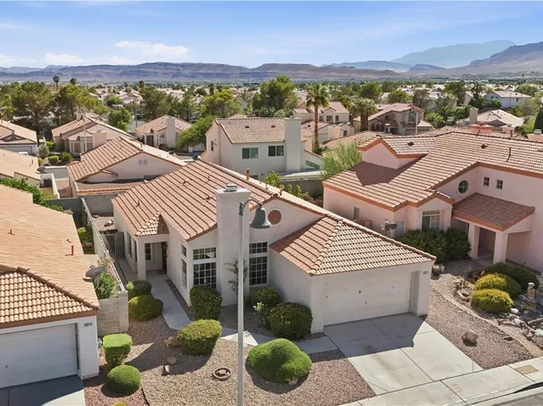 9817 Cross Creek Way, Las Vegas, NV 89117