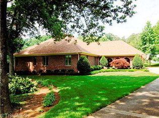 6003 Still Run Dr, Greensboro, NC 27455