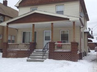 3991 E 52nd St, Newburgh Heights, OH 44105