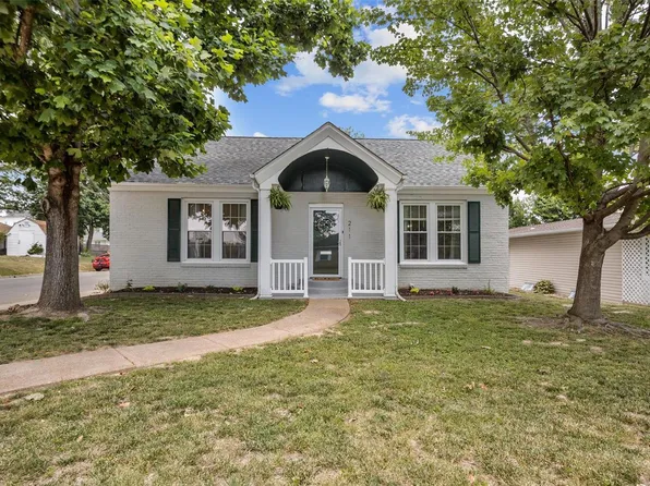 211 8th St, Crystal City, MO 63019