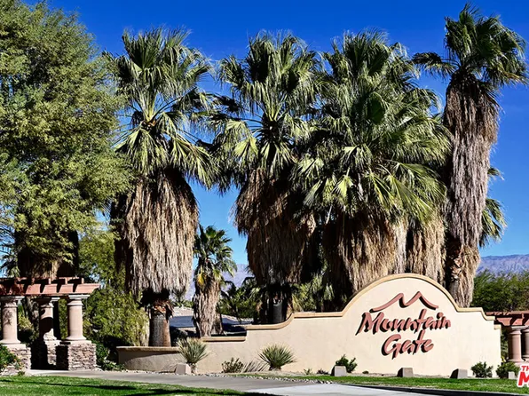 699 Alta Rdg, Palm Springs, CA 92262