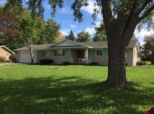 1414 Wagon Wheel Ln, Grand Blanc, MI 48439