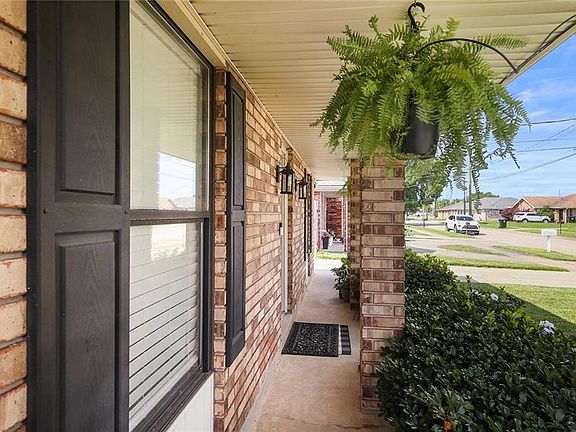 3rd image of 2512 Judy Dr