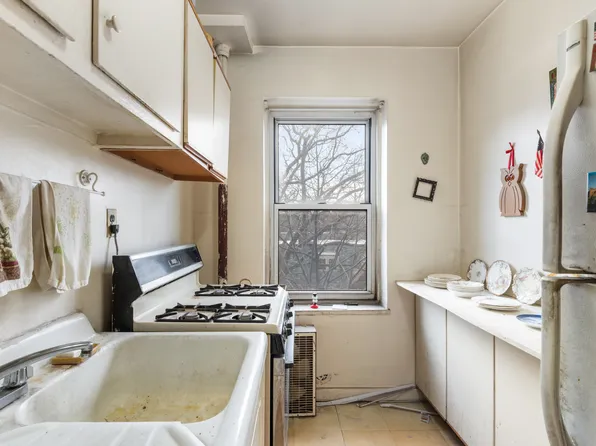 34-41 85th Street image 11 of 20