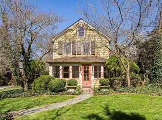 374 Old Stage Rd, East Brunswick, NJ 08816