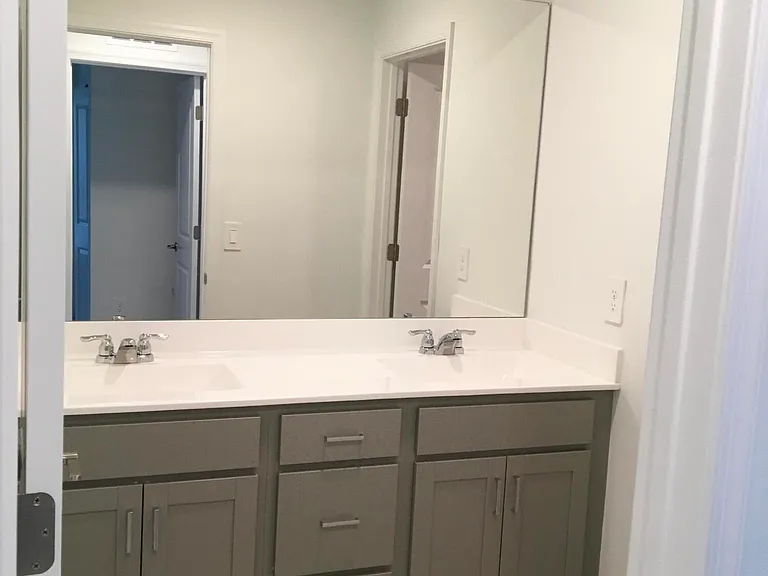 12226 SW Roma Cir — Photo 12