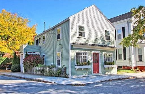 1st image of 25 Prospect St
