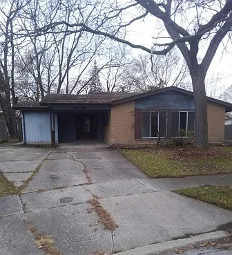 4 Illinois Ct #B photo 1
