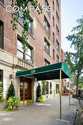 Sold by Compass | media 13