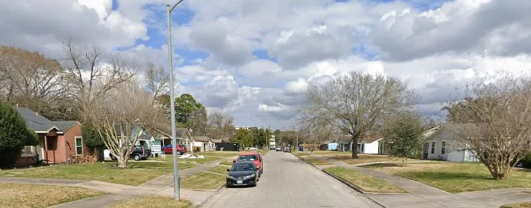 Property located in nice, clean neighborhood