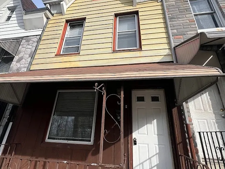 543 S 13th St — Photo 1